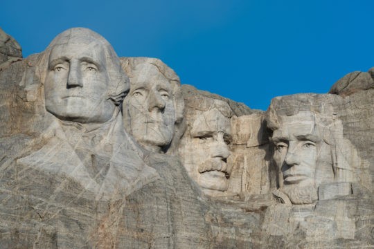 Photo of Mount Rushmore